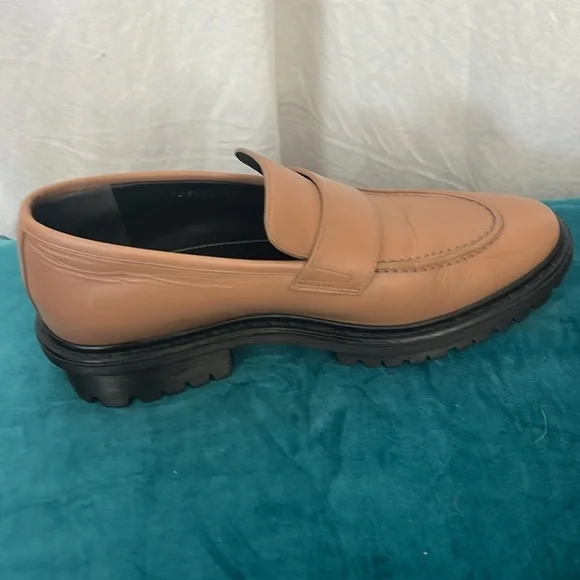 Balencia Paris Camel Leather Loafers l39 EU Like New - Picture 6 of 13